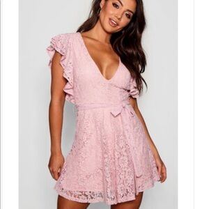 Boohoo Lace Ruffle Sleeve Skater Dress in Pink new with tags size 6